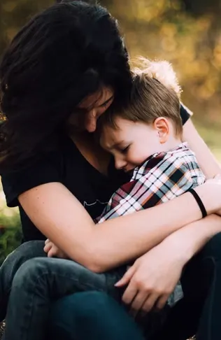 Parent préféré : Que Faire quand Bébé préfère Votre Conjoint ?